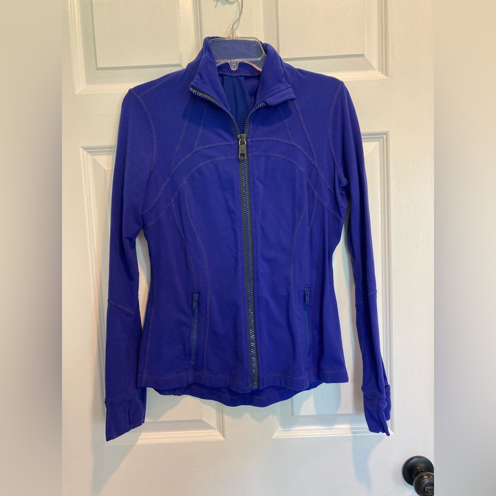 Women's Lululemon athletic jacket